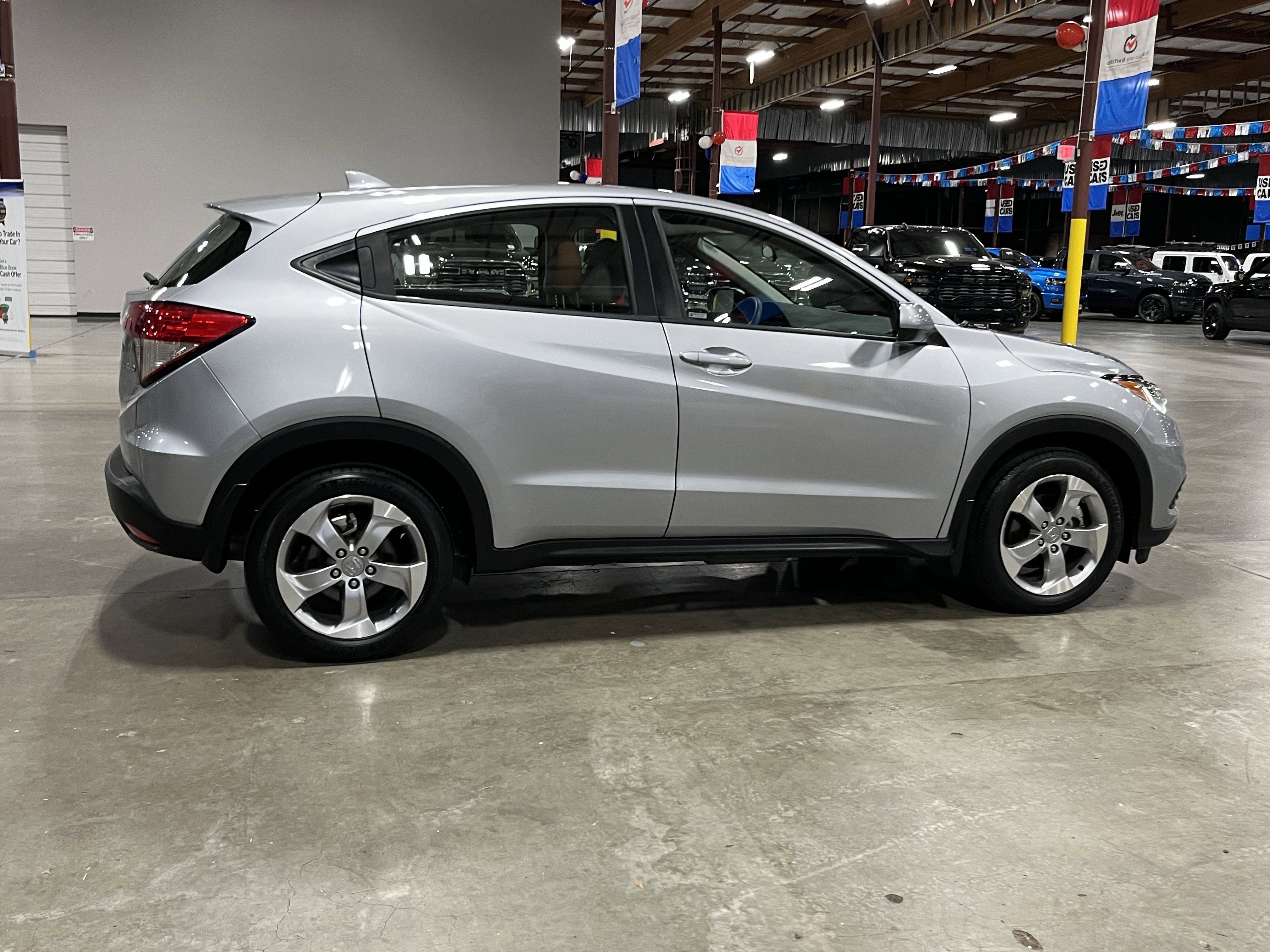 2021 Honda HR-V LX