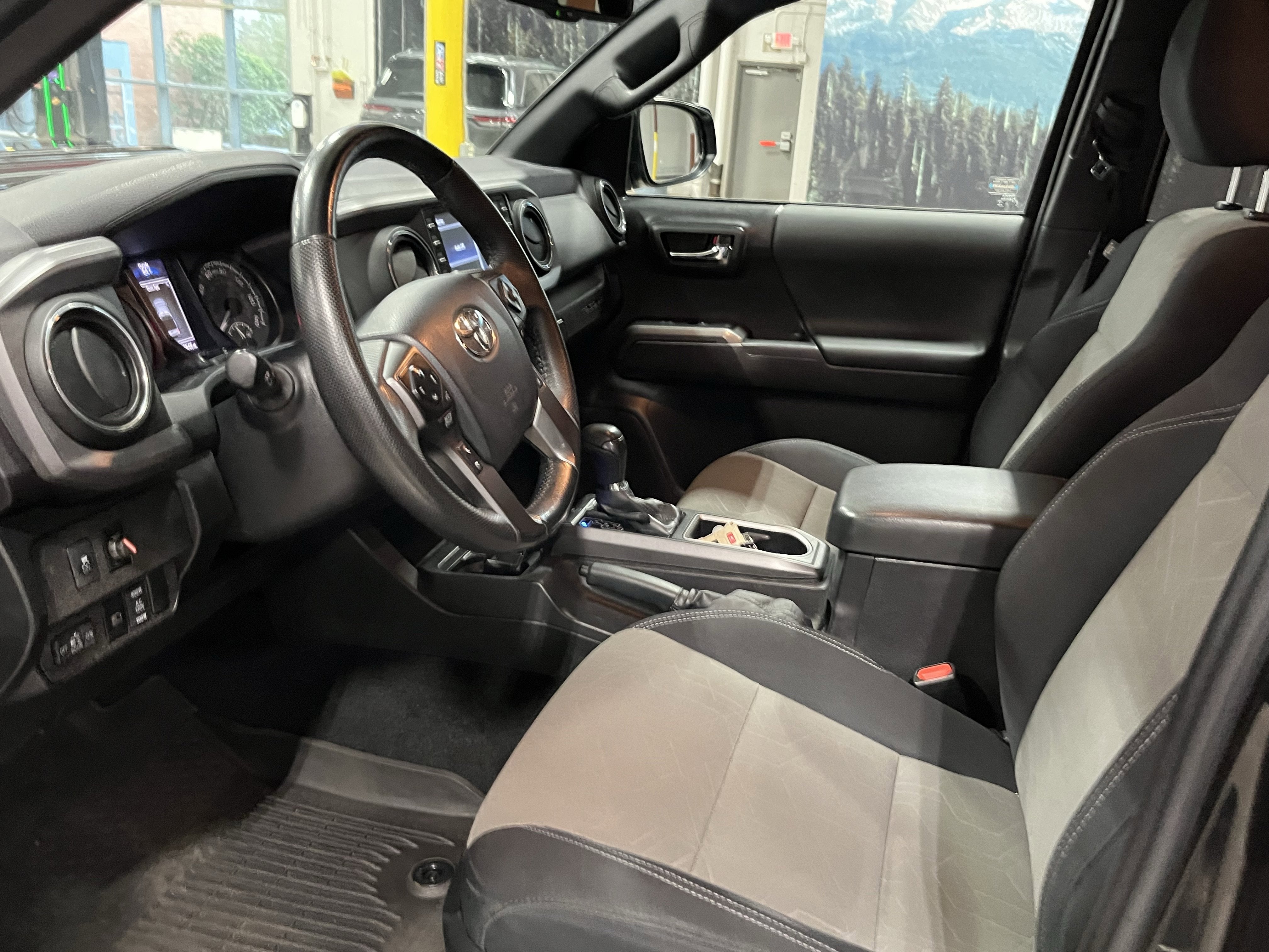 2023 Toyota Tacoma SR