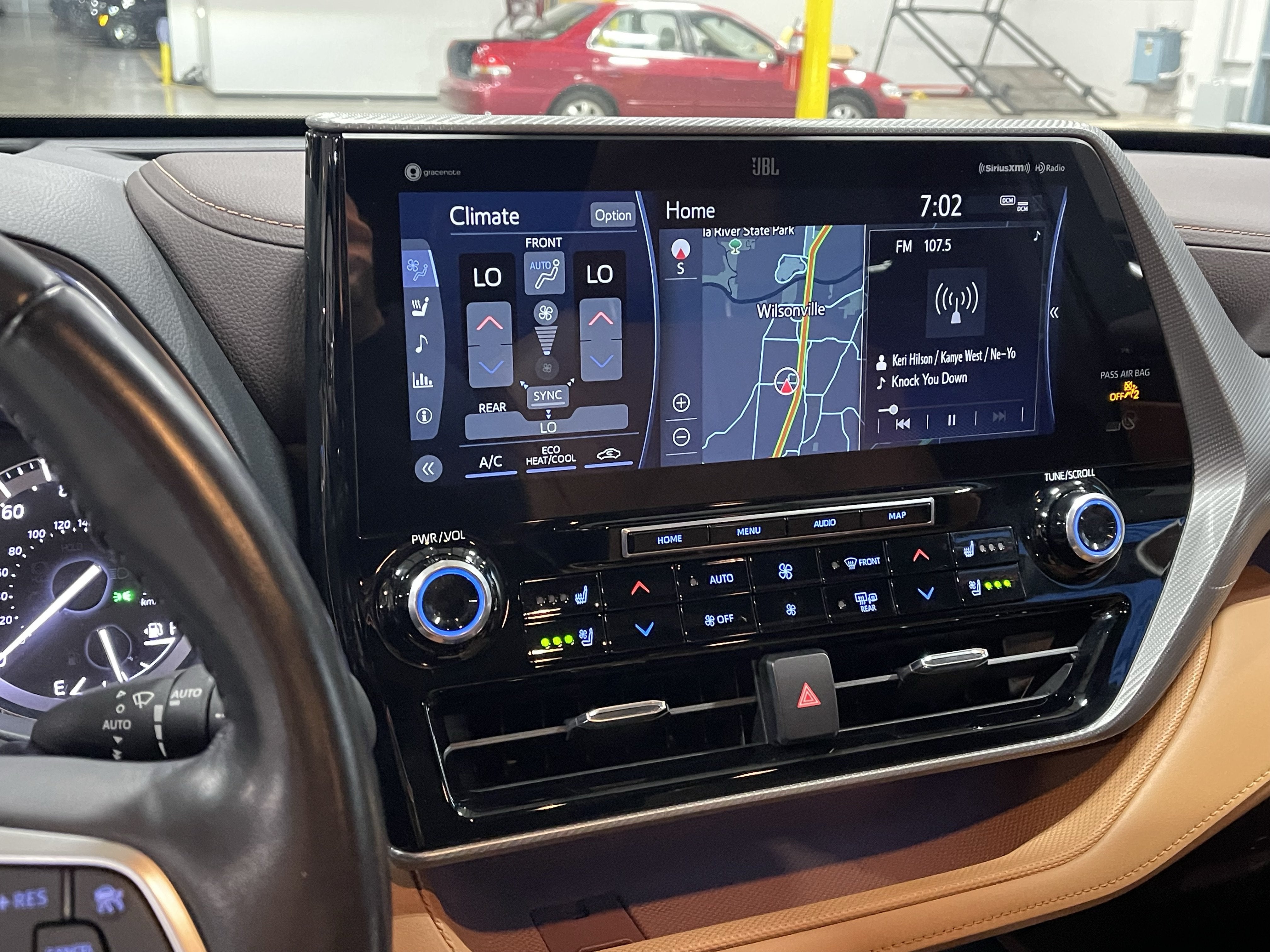 2022 Toyota Highlander Platinum