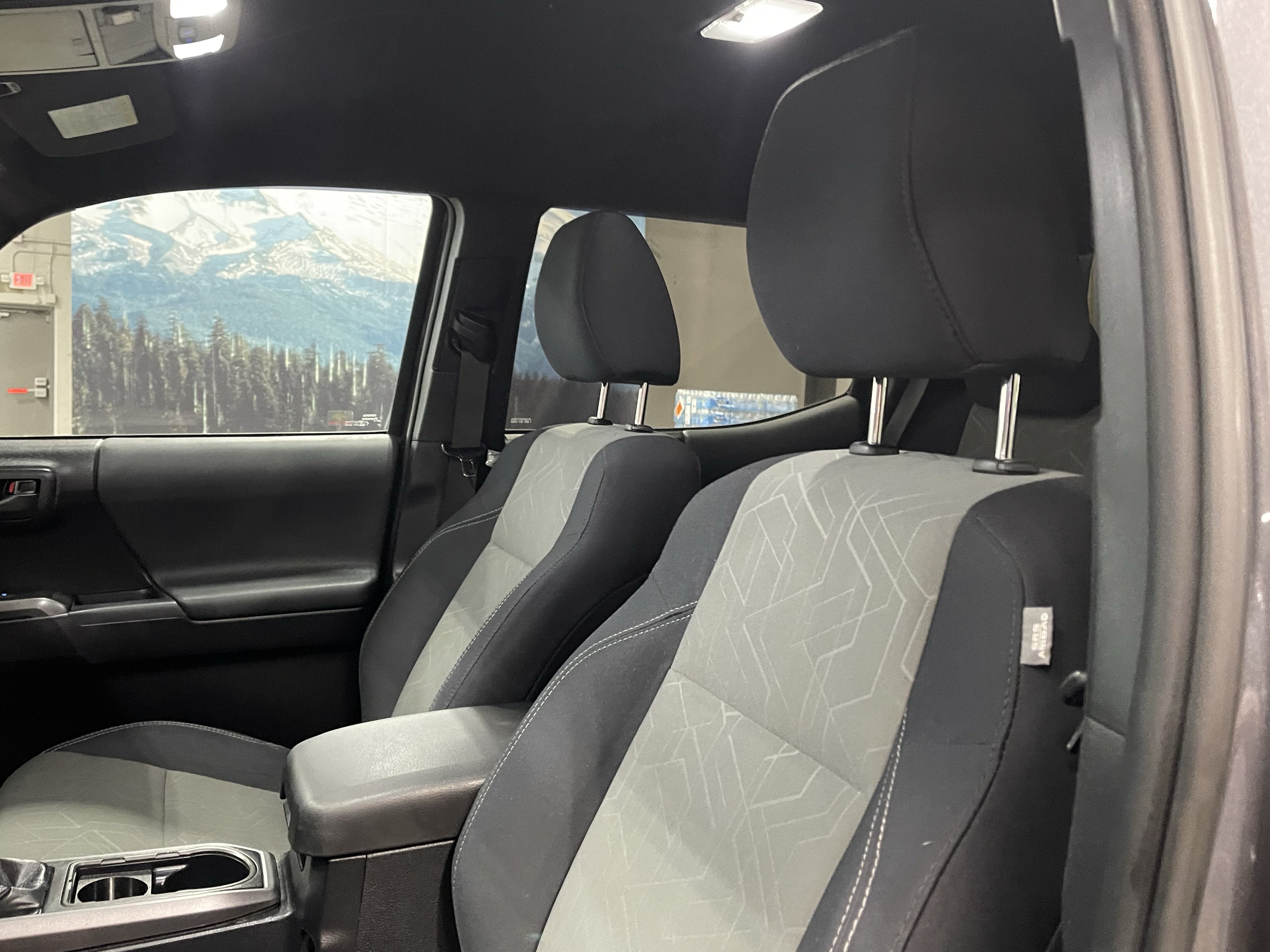 2020 Toyota Tacoma SR5