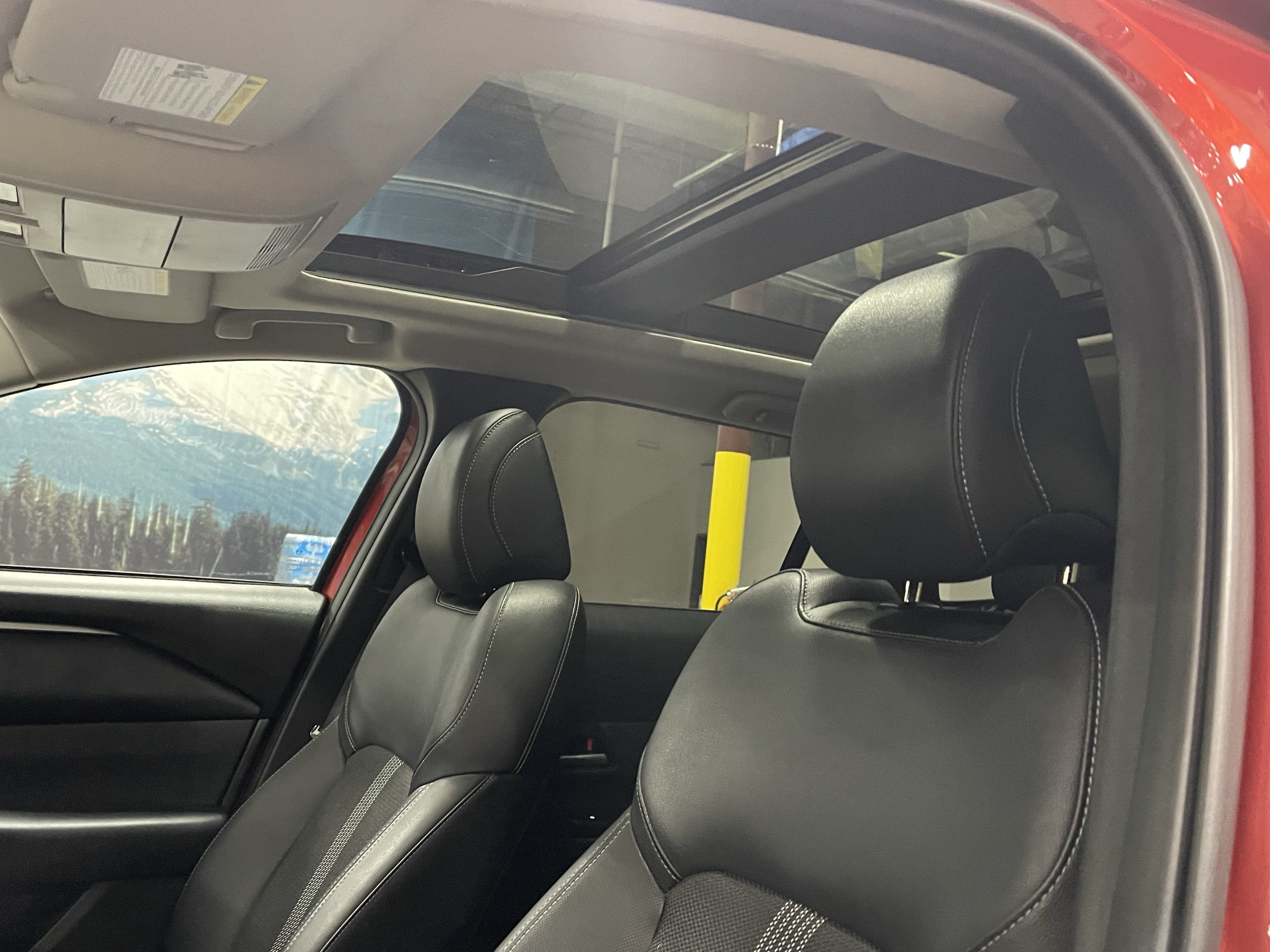 2025 Mazda Mazda CX-50 2.5 S Premium Package