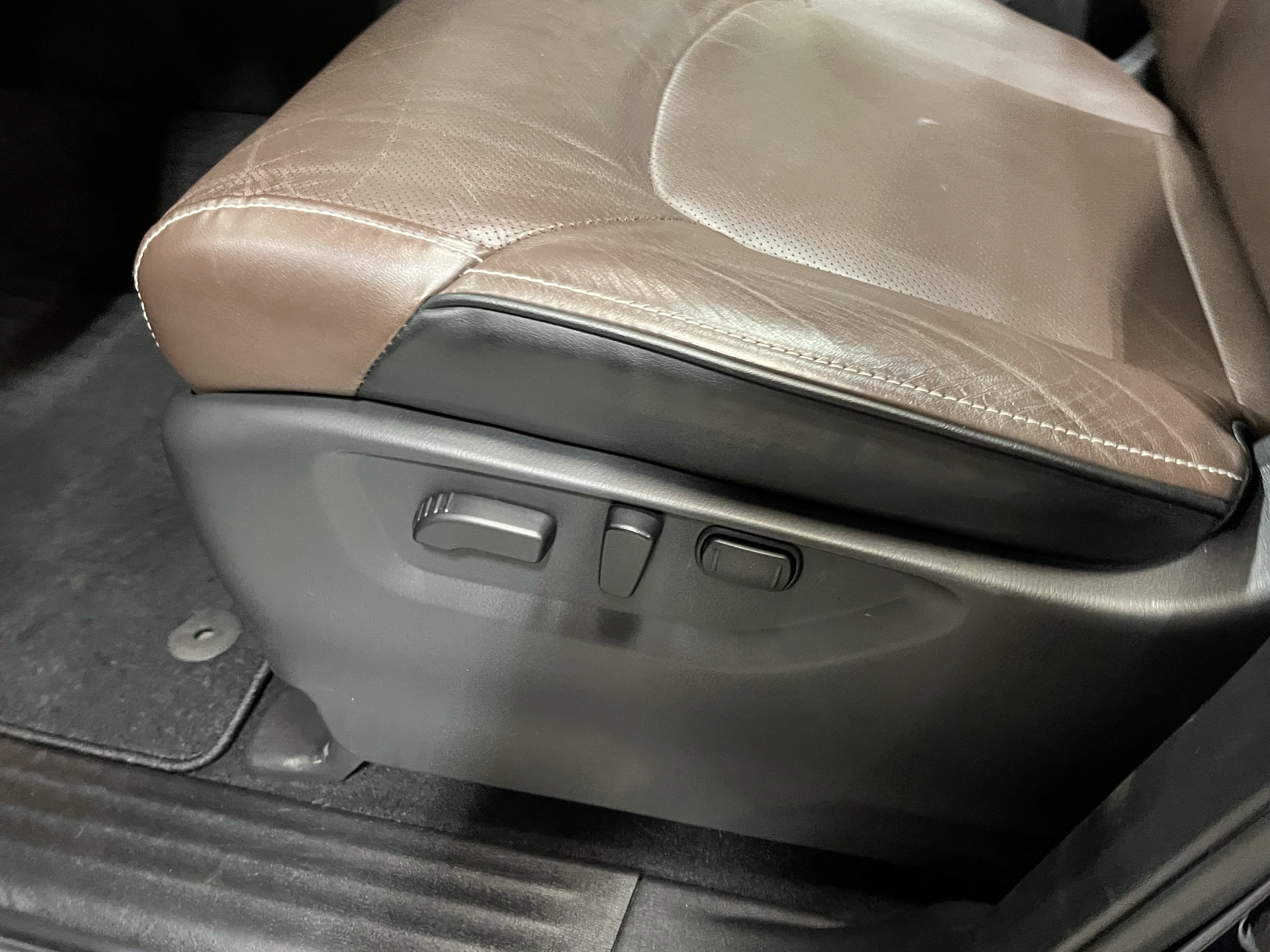 2022 INFINITI QX80 Premium Select