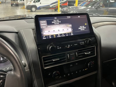 2022 INFINITI QX80 Premium Select