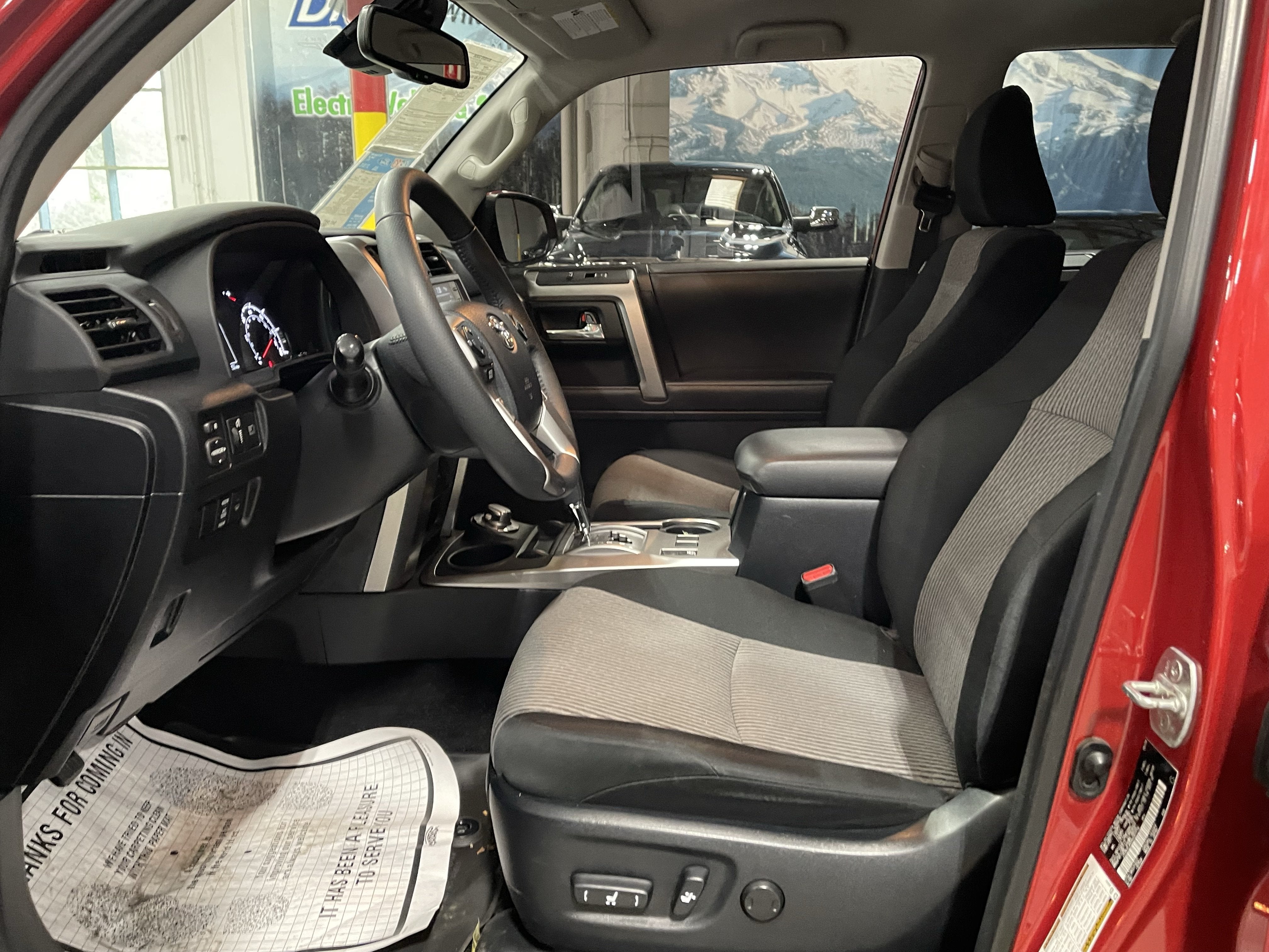 2024 Toyota 4Runner SR5