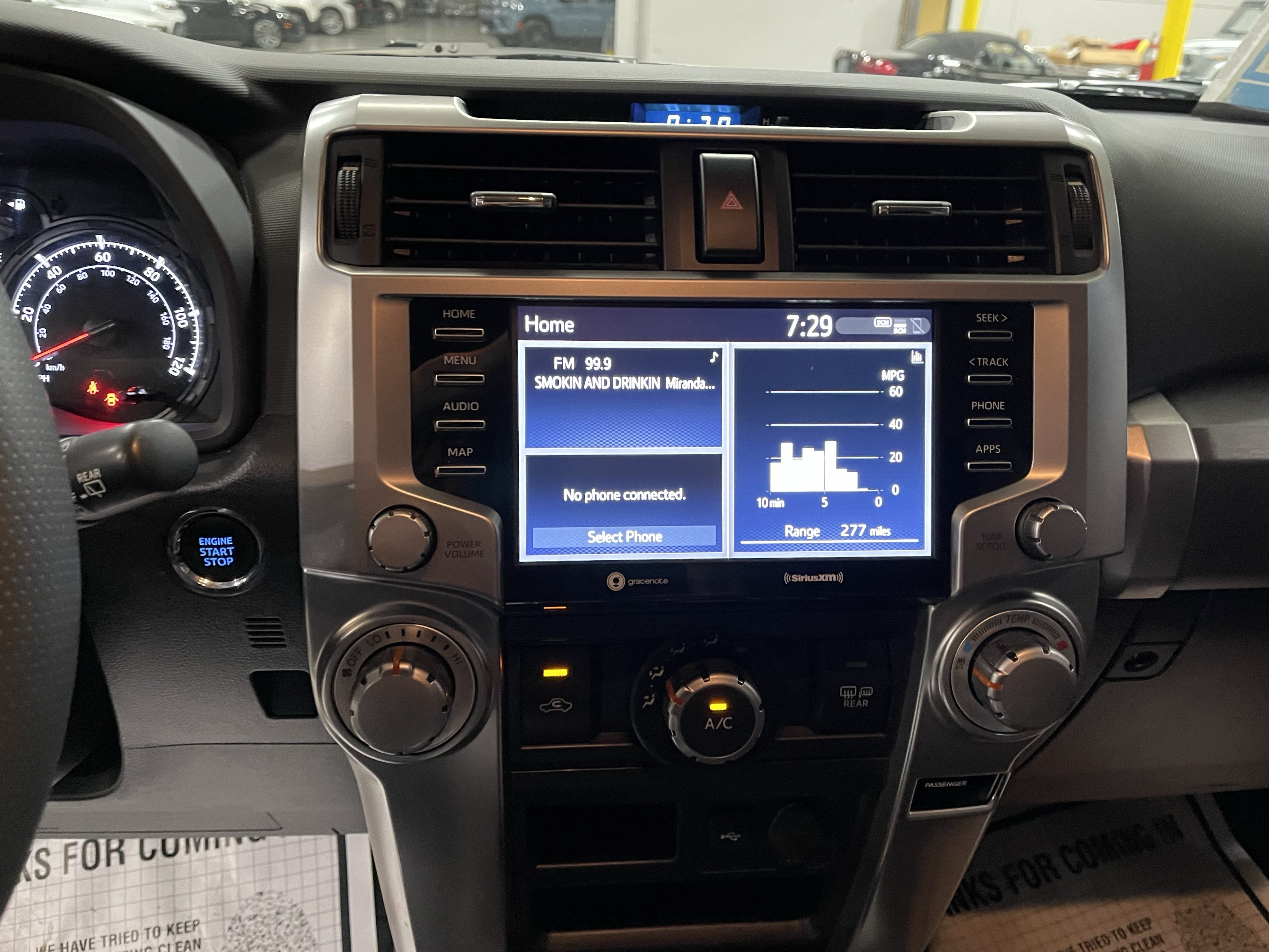 2024 Toyota 4Runner SR5