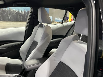 2024 Toyota Corolla Hatchback SE