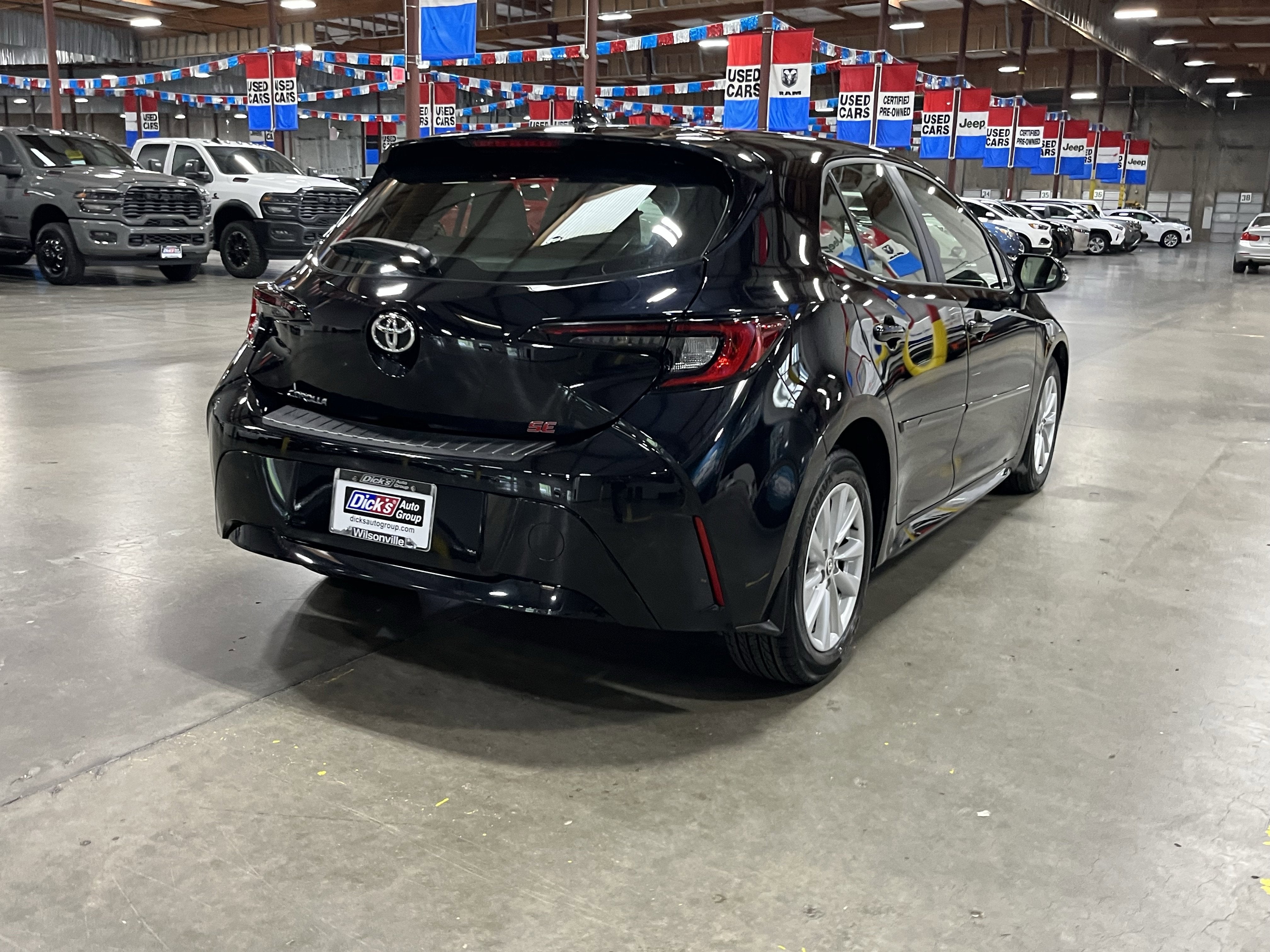 2024 Toyota Corolla Hatchback SE