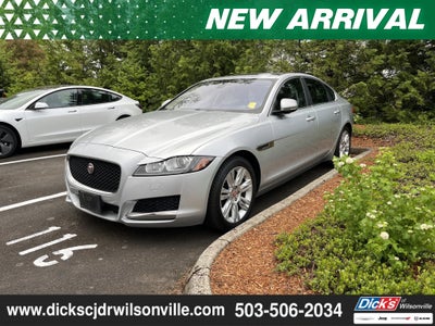 2016 Jaguar XF 35t Premium