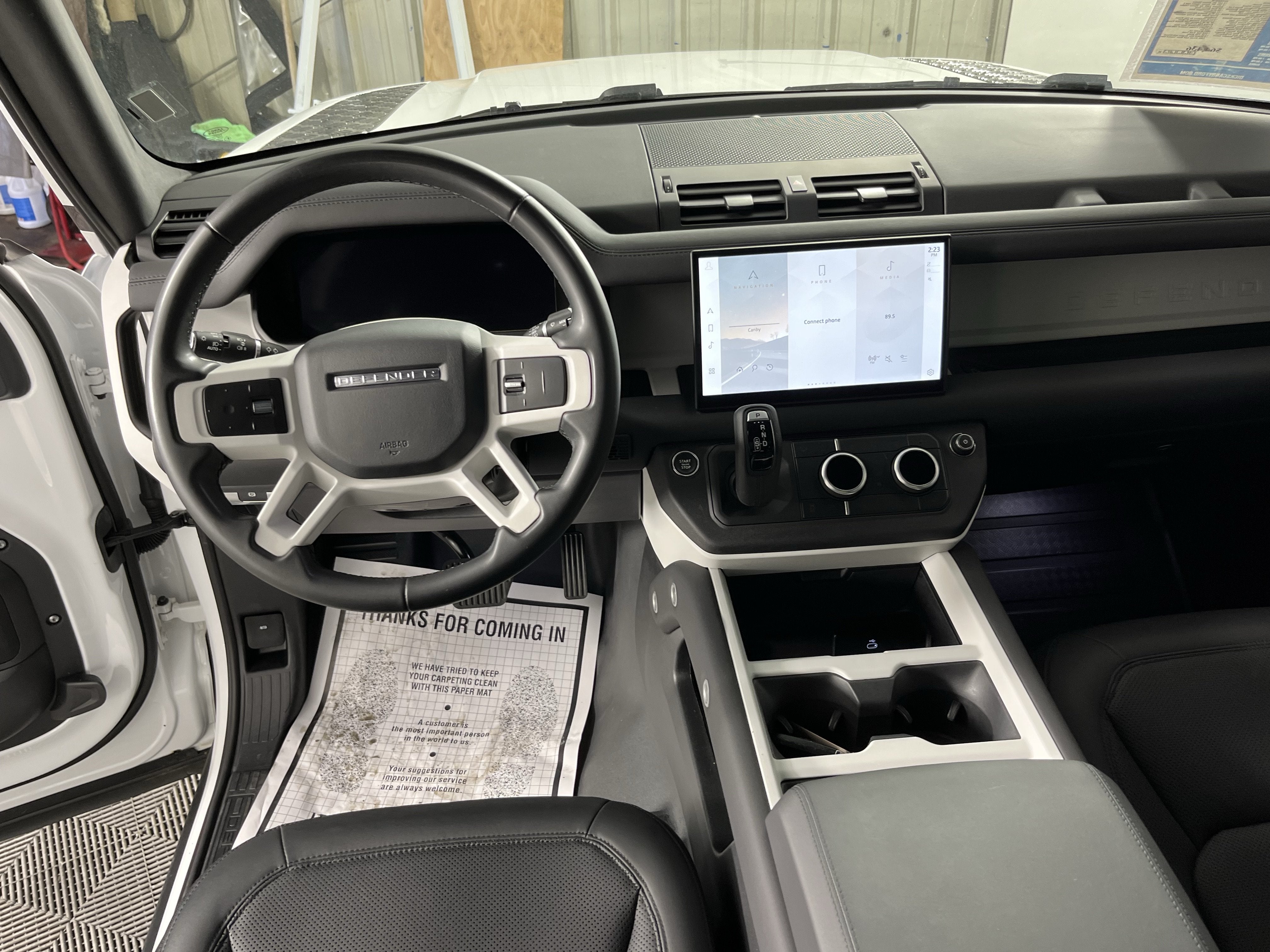 2025 Land Rover Defender 110 S