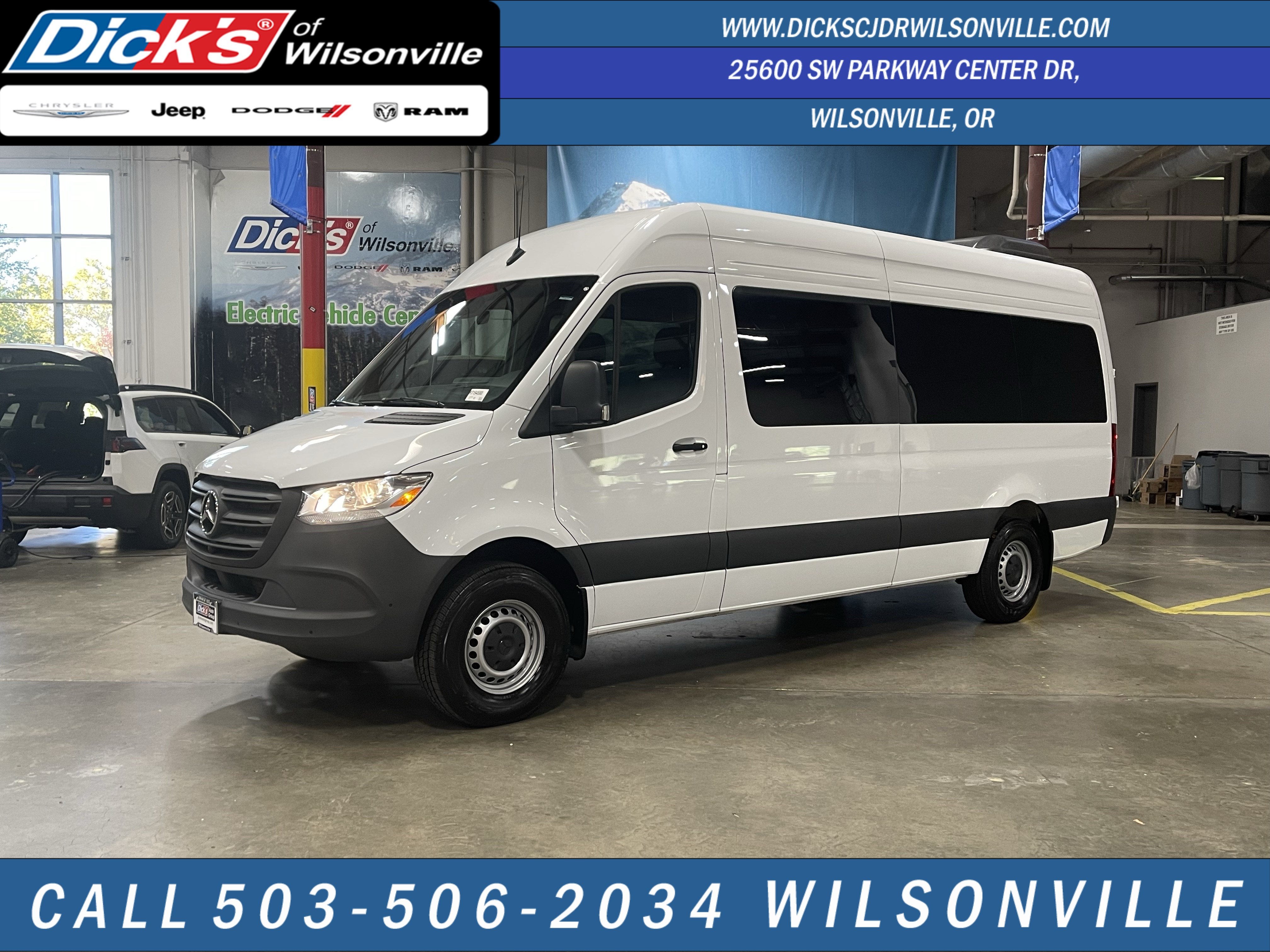 2024 Mercedes-Benz Sprinter Passenger Van Base