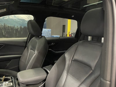 2021 Audi Q7 55 Premium Plus