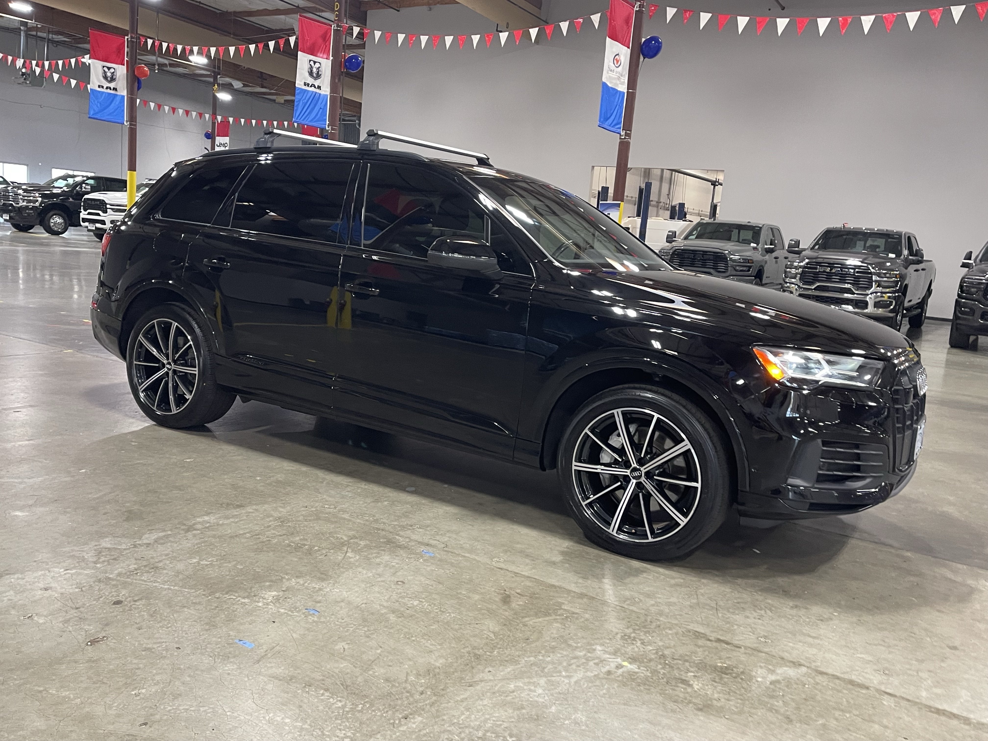 2021 Audi Q7 55 Premium Plus