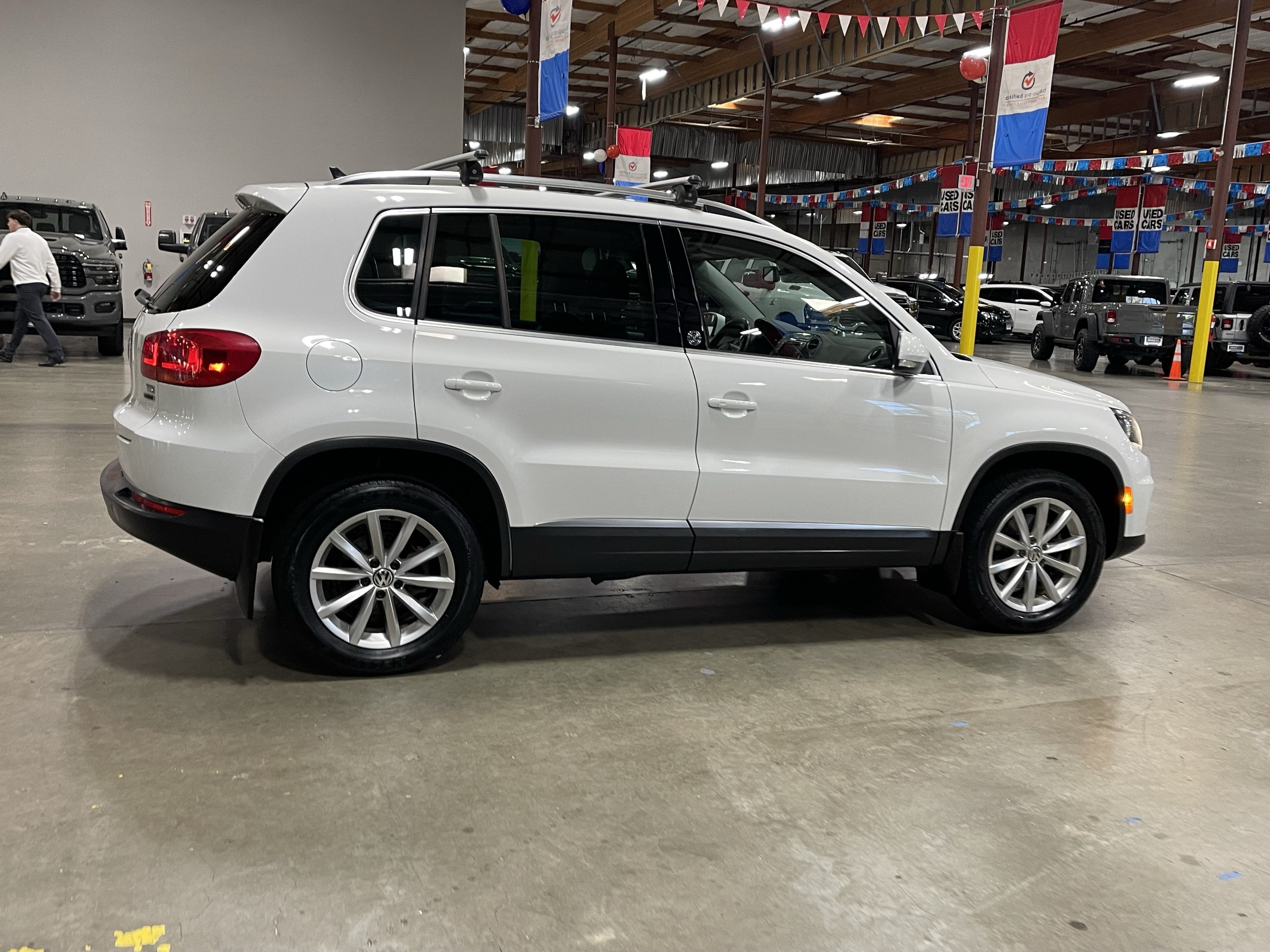 2017 Volkswagen Tiguan 2.0T Wolfsburg Edition