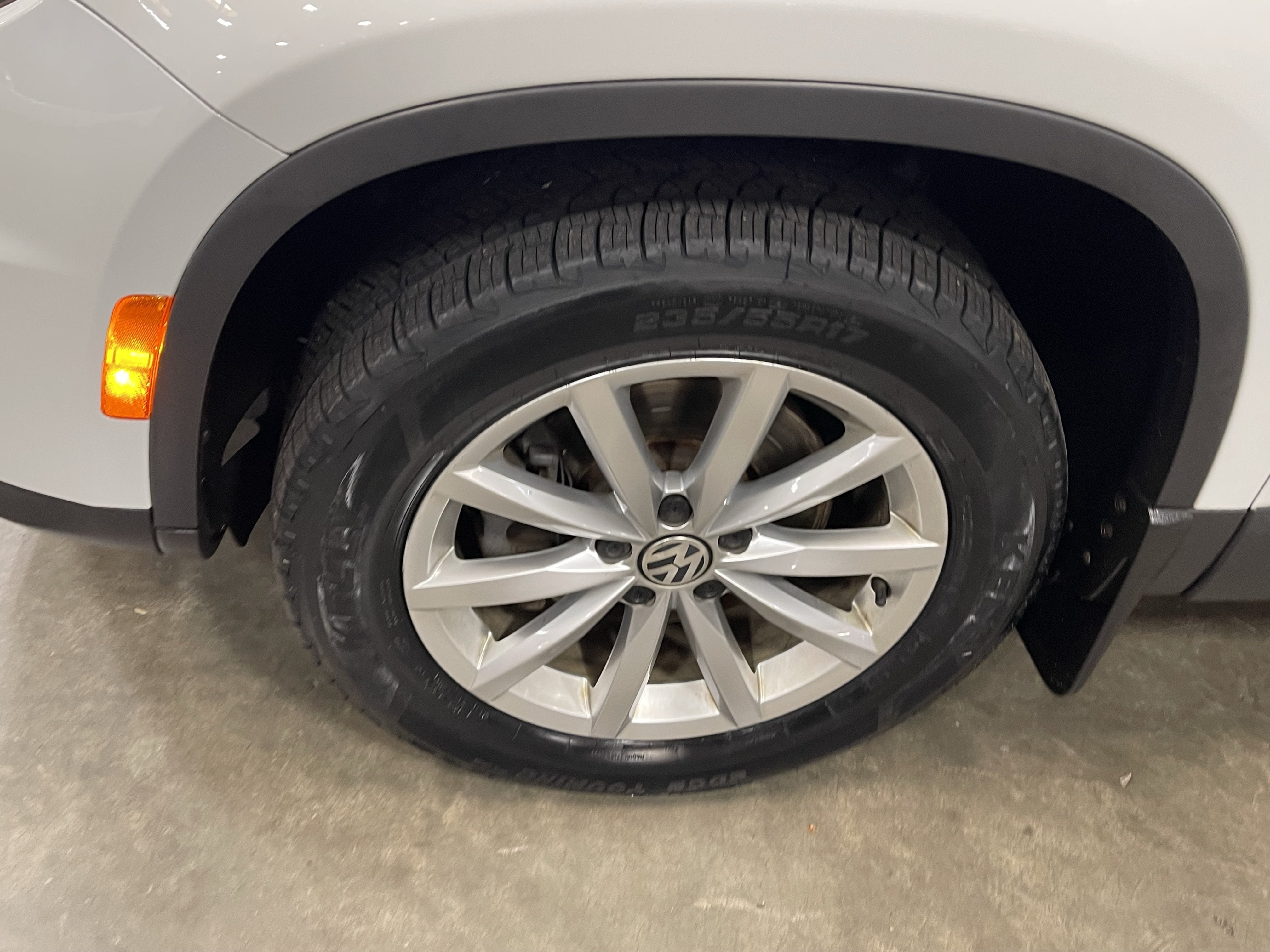 2017 Volkswagen Tiguan 2.0T Wolfsburg Edition