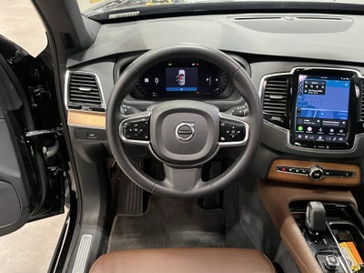 2024 Volvo XC90 B6 Plus Bright Theme
