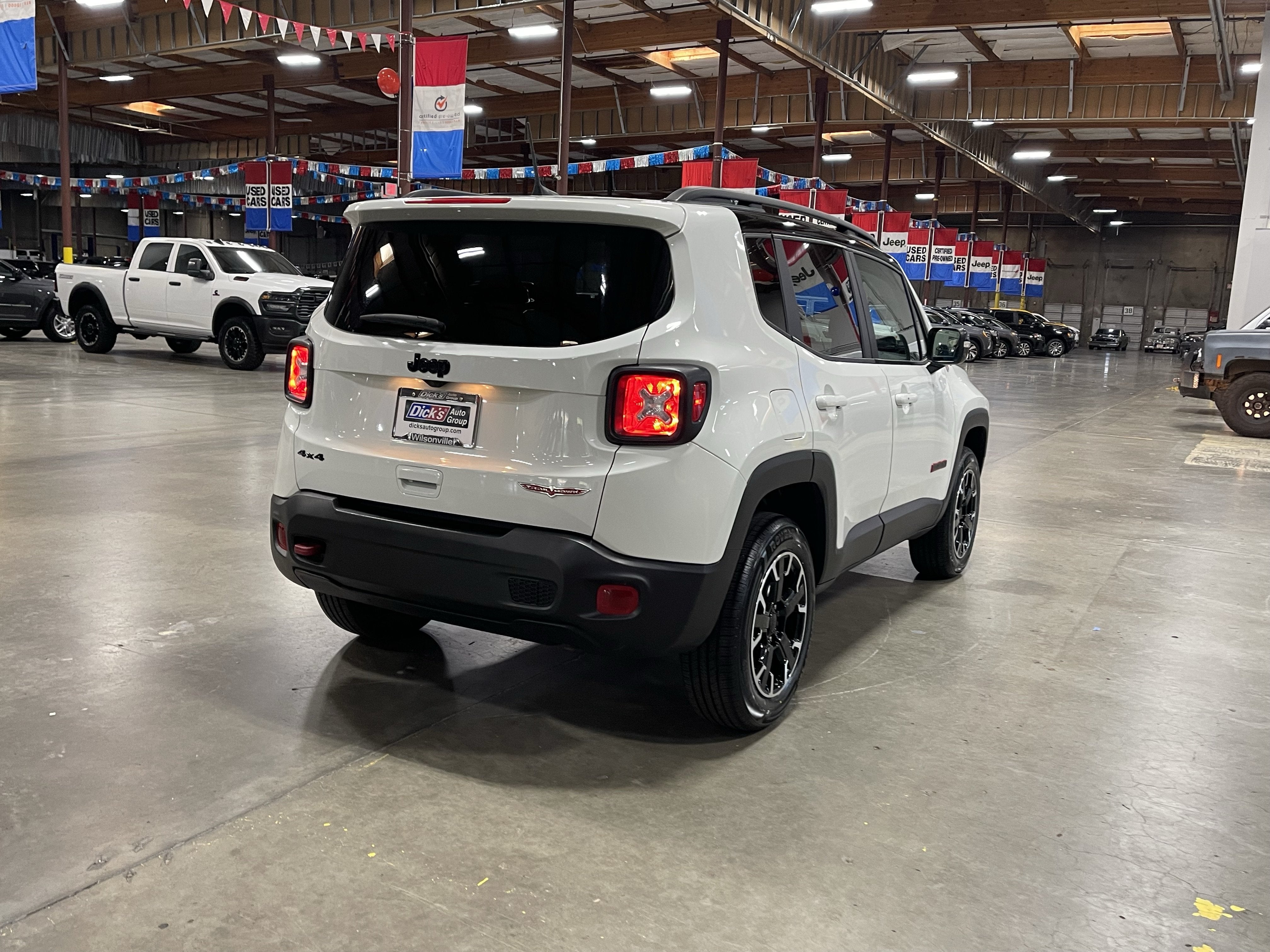 2023 Jeep Renegade Trailhawk