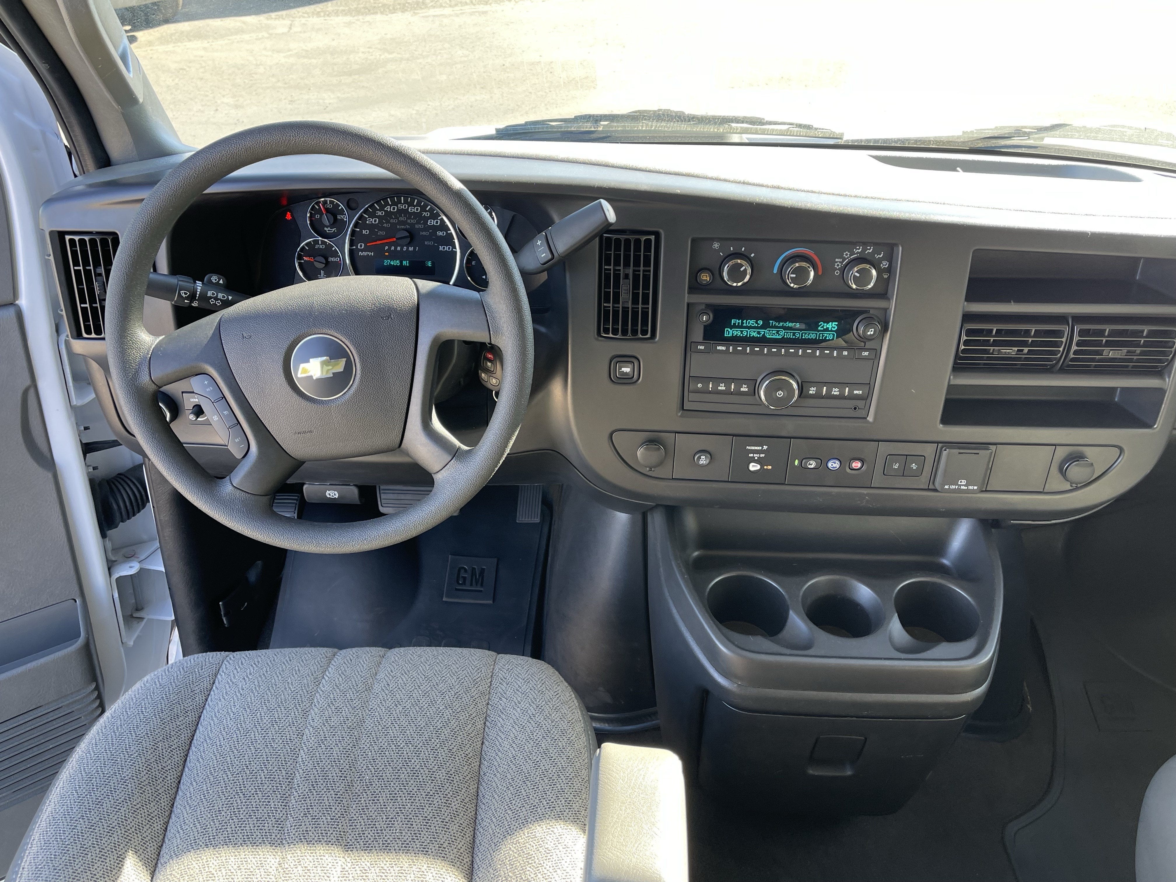 2024 Chevrolet Express Passenger LT